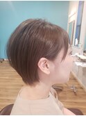 ショートボブ