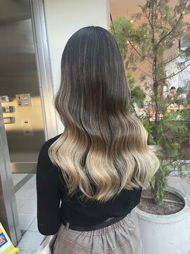 キュア 表参道(CURE) 黒髪/グレージュカラー/ココアベージュ/ヘルシーロング[表参道]