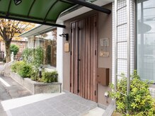 ロフ ヘアー アンド エステ(rof Hair&Esthe)の雰囲気（◇外観［四日市/髪質改善/リタッチ/白髪染め/バレイヤージュ］）