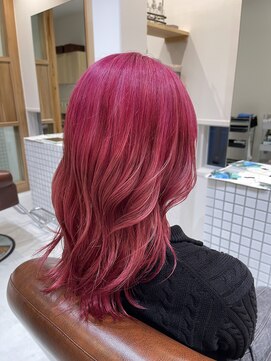 ファスナーグランデ(fustener grande) ショッキングピンク×ウェーブ巻き