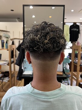 スウェル 津田沼店(Swell) ショートスペインカール[津田沼駅/Men's/メンズカット/パーマ]