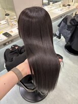 リリー(Lilley) 艶カラー/暗髪カラー/