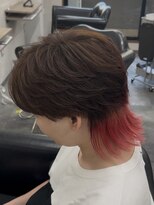 アミーゴ(AMIGO)&nbsp;センターパートウルフ×インナーカラー