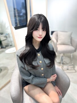 アム 表参道(am) 小顔薄めバンググレージュレイヤーロング前髪パーマ黒髪