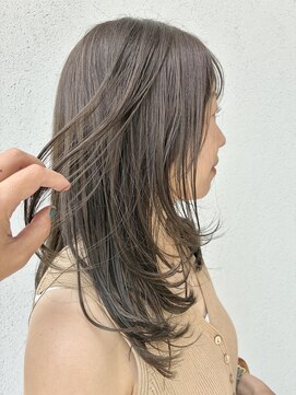 ミーゴ(m i g o) レイヤー×グレージュ