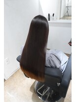 ミヨン 京都烏丸店(miyon)&nbsp;【miyon】韓国レイヤーカット×暗髪カラー×髪質改善