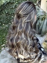 ディモアンド 表参道(Dimo&)&nbsp;xハイライト/イメチェン/ホワイトブロンド/外ハネボブ/美髪/