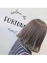 サロン デ ベレーザ フォルトゥーナ(salon de belleza FORTUNA) グレージュ外ハネボブ