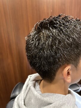 ヒロギンザ 青山店(HIRO GINZA) ツーブロックショート緩アイパー【外苑前/青山/表参道/理容室】