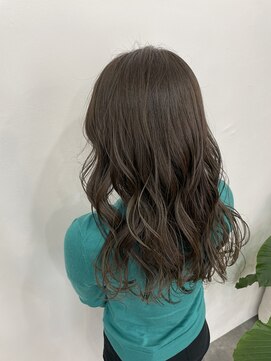 ルヴェルヘアー(Revel hair) ラテグレージュ×ゆるロング