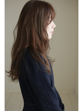 トワイスアップ(TWICE UP) 艶色/暖色系カラー/イルミナカラー/アンバー/レイヤーロング