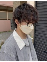 ハグ 横浜(HUG)&nbsp;波巻きツイストスパイラル　ミディアムマッシュ