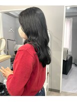 アトレ(attrait)&nbsp;＊ほんのり透ける地毛風グレージュ 大阪 天王寺 ロングヘア