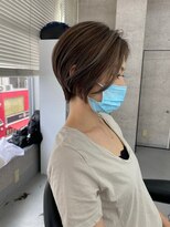 イキ 表参道(iki omotesando)&nbsp;モード/無造作ウェーブ/大人ガーリー[表参道駅]