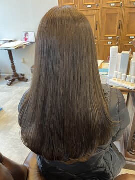 ハグヴィアン(HUG BIEN) アッシュ