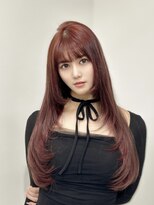 ロムーク 表参道(LOMKH)&nbsp;ミディアムレイヤーロングレイヤーカット顔周りオリーブベージュ