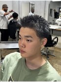 スパイキーショート