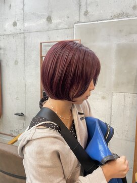 ノイ(noii) ボブ/レッド/バイオレット/丸みボブ