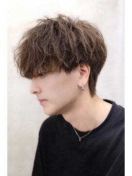 ツイストシャドウマッシュ