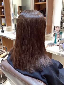 ピークアブー アヴェダ アトレ恵比寿(PEEK-A-BOO AVEDA) ミディアムワンレングスベージュブラウン