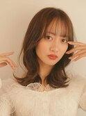 フェミニンベージュ×顔周り似合わせカット/艶髪ウェーブ/透明感