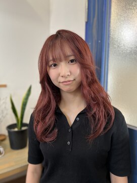 リエル(Liere) レイヤー×ウェーブ巻き×レッドブラウン