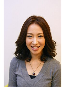 ヘアーオブマジック アンファン(Hair of magic Enfants) エレガントふわゆれボブ