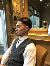 宮崎理容院 並木坂店 taper skin