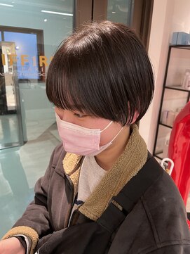 コワファーストナガサキシャンプーボーイ(COIFF1RST NAGASAKI SHAMPOO BOY) 大人可愛い20代30代40代ひし形小顔丸みショート