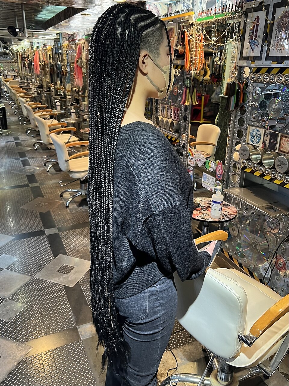 スーパーロングブレイズ：L176957219｜アドネス(ADNESS)のヘアスタイル