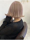 切りっぱなしボブ×ミルクティーベージュ