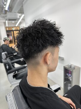 ロンド ローガン 名駅(Lond LOGAN) ツイストパーマと上げの相性抜群! メンズ名古屋