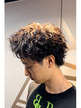 ライズ 渋谷店(RISE) メンズツーブロックスパイキーショートピンパーマ