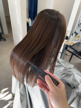 エモ(emo) 美髪縮毛矯正＋髪質改善