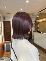 ハニー(HONEY by Chord) ボルドーカラー×切りっぱなしボブ