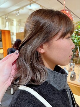 エイゾー(EIZO) 外ハネボブ/インナーカラー/イヤリングカラー/シルバー/ゼロテク