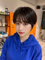 コワファーストナガサキシャンプーボーイ(COIFF1RST NAGASAKI SHAMPOO BOY)&nbsp;大人ショートボブ丸みショートカットマッシュショート前髪あり