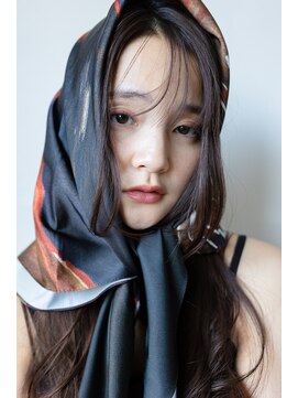 ミットバイツリー センター北(mit by tree) スカーフヘアアレンジグレージュフェザーカットシースルーバング