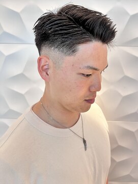 ゼロスバーバー(0's BARBER SHOP) 20代30代◎好印象フェードバーバースタイル×ビジネス短髪