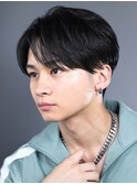 ナチュラルサラ髪センターパートショート