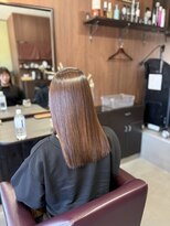 アオイ(Aoi)&nbsp;【梅雨前おすすめ】酸性ストレートでまとまるミディアム