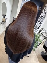 ラヴィラ(La villa)&nbsp;シアーグレイカラー×何歳になってもツヤと色を楽しめる髪へ