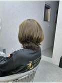 【くびれレイヤーカット×濃いめグリーンカラー】