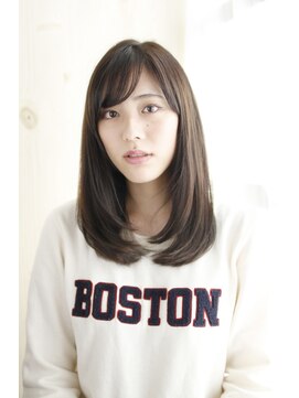 シュシュット(chouchoute) 吉祥寺3分/モード3Dカラージグザグバング美髪ミニマムボブ/084