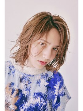 リッカ(RICCA) 【RICCA 渡辺】伸ばしかけにオススメ◇動きのあるウルフボブ