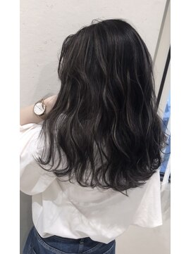 ココ 原宿(KOKO) #大人ガーリー#ダークアッシュ#ミディアムレイヤーカット