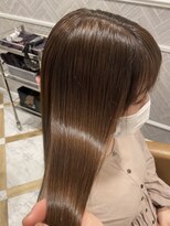 ロンド ストラーダ 心斎橋(Lond strada)&nbsp;マチルダボブ×インナーグレージュ【髪質改善/縮毛矯正】