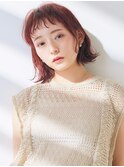 レッド系カラー×前髪パーマのトレンドボブ