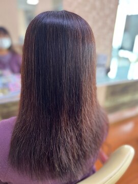 アークスヘアー 大人可愛いレイヤーカットピンクアッシュブリーチなし伸ばしかけ