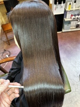 リリアン(Ririan) 【橋本】酸性縮毛矯正+自社製品髪質改善トリートメント